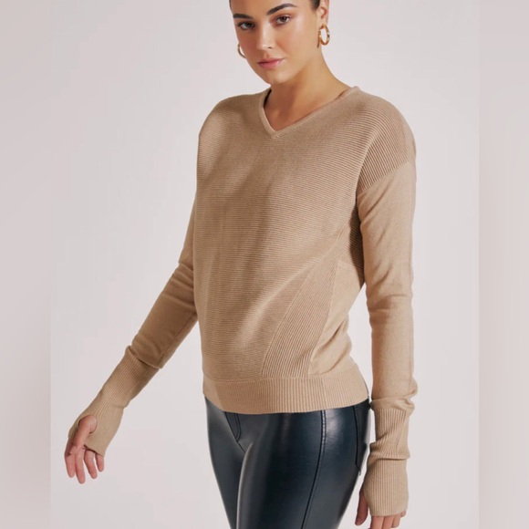 Blanc Noir NWT PORTOLA V NECK  NEVER WORN MSRP$159 - Picture 4 of 5